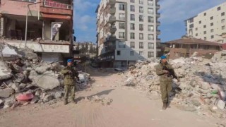 4üncü Komando Tugayı Hatayda asayişi sağlıyor