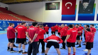 A Milli Erkek Hentbol Takımında Lüksemburg maçı hazırlıkları başladı