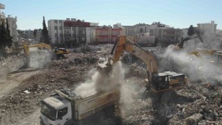 Adıyamanda depremin 13üncü günündeki enkaz kaldırma çalışmaları havadan görüntülendi