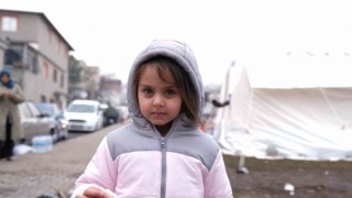 Afet bölgesine yardımlar sürüyor