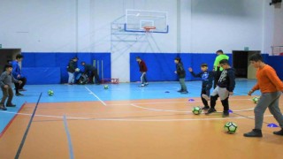 Afetzede çocuklar hayata sporla tutunuyor