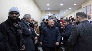 Ağrıda deprem bölgesi için seferberlik başlatıldı