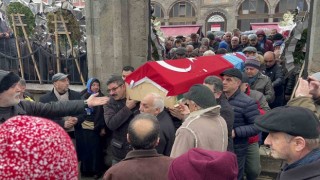 Ahmet Suat Özyazıcı son yolculuğuna uğurlandı