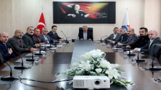 AİÇÜde Yardım Kampanyası Eylem Planı Değerlendirme Toplantısı yapıldı