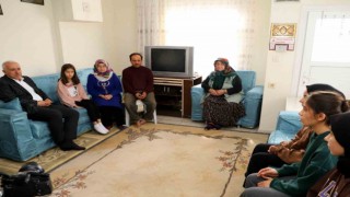 Akdeniz Belediyesi, onkobüs ile kanser hastalarına el uzatıyor