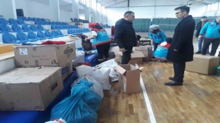 Alaplı spor salonuna yardım yağıyor