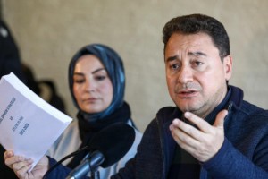 Ali Babacan: ‘Bağış ve yardımlardan yapılan harcamalar açıklanacak mı?’
