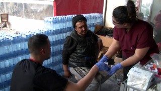 Almanyada yaşayan Türk hemşireler yardım için Hataya koştu