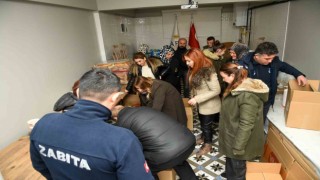 Altındağ Belediyesi depremzedelere yemek yardımını sürdürüyor