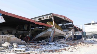 Antakyada depremde sanayi sitesi de yerle bir oldu