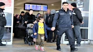 Antalya 55 bin depremzedeye misafirlik yapıyor