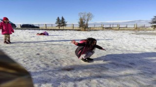 Ardahanda kar yağışı nedeniyle eğitime 1 gün ara verildi