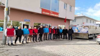 Aslanapadan deprem bölgesine erzak ve ekipman sevkiyatı devam ediyor