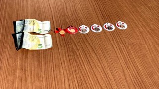 Asrın felaketinde hayırsever ve depremzedenin yürekleri ısıtan hareketi