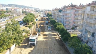 Aydın Büyükşehir Belediyesi yol çalışmalarını sürdürüyor