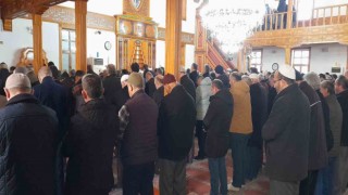Aydında camilerde gıyabi cenaze namazı kılındı