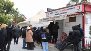 Aydınlılar kan bağışına yoğun ilgi gösteriyor