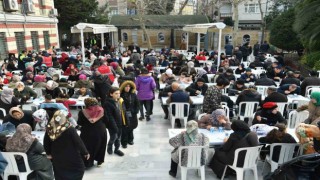 Bahçelievlerde depremde hayatlarını kaybedenler için Mevlid-i Şerif programı düzenledi
