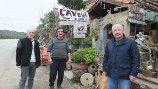 Balıkesir'de 76 yıllık işçi konağı müze gibi çay evi oldu