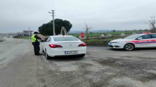 Balıkesirde polis ve jandarmadan 160 şahsa operasyon