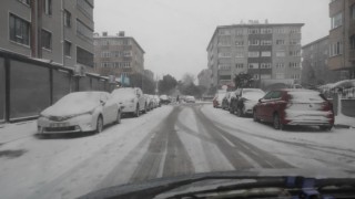 Bandırmada kar yağışı etkili oldu
