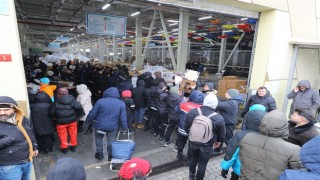 Başakşehirden 50nci yardım tırı yola çıktı