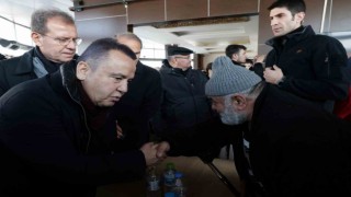 Başkan Böcek ikinci kez deprem bölgesinde