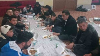 Başkan Çiftçi gençlerin sofrasına konuk oldu
