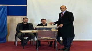 Başkan Kadir Altıntel güven tazeledi