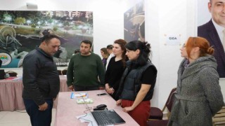 Başkan Yılmaz, acil destek merkezinin çalışmalarını inceledi