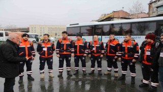 BAYRAK, deprem bölgesine gitmek üzere yola çıktı