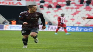 Beşiktaşta Amir Hadziahmetovic 11de başladı
