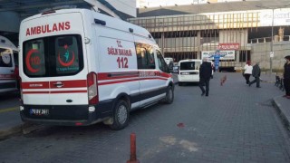 Bıçaklı kavgada husumetlisini ağır yaraladı