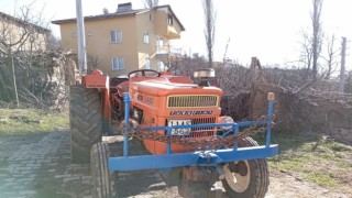 Bilecikte çalınan traktör Gölpazarında bulundu
