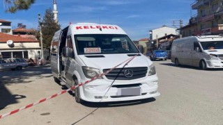 Bindiği minibüste öldü