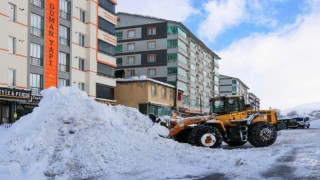 Bitliste 162 köy yolu ulaşıma kapandı