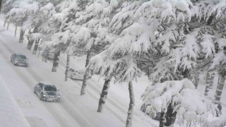 Bitliste kar kalınlığı 2 metreye ulaştı