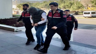 Bodrumda 36 ayrı suçtan aranan şahsı jandarma yakaladı
