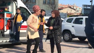 Boşandığı eşini çocuklarını göremediği için rehin aldı