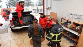 Bozüyük Belediyesinden depremzedelere yardım eli