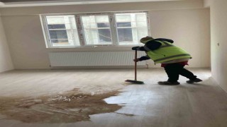 Buharkent Belediyesi depremzedeler için evleri hazırlıyor