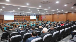 Burdur, Vali Arslantaş öncülüğünde depremin yaralarını sarmak için tek yürek oldu