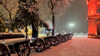 Bursada şiddetli kar yağışı etkisini gösterdi