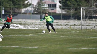 Bursasporda hazırlıklar devam ediyor