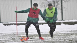 Bursasporlu futbolcuların aklı deprem bölgesinde