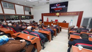 Büyükşehir meclisinde ‘asrın felaketini konuşuldu
