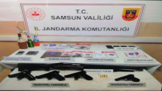 Çarşambada uyuşturucu operasyonu: 4 gözaltı