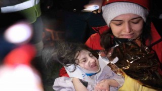 Cenazeleri almaya gelmişlerdi, son sesli çağrıda 72 saat sonra babayla kızını sağ buldular