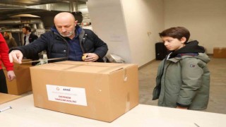 Cenk Ergün, oğluyla birlikte çalışmalara destek verdi