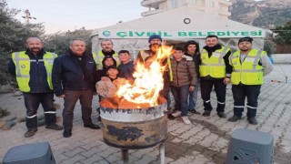 Çivril Belediyesi deprem bölgesinde aşevi kurdu
